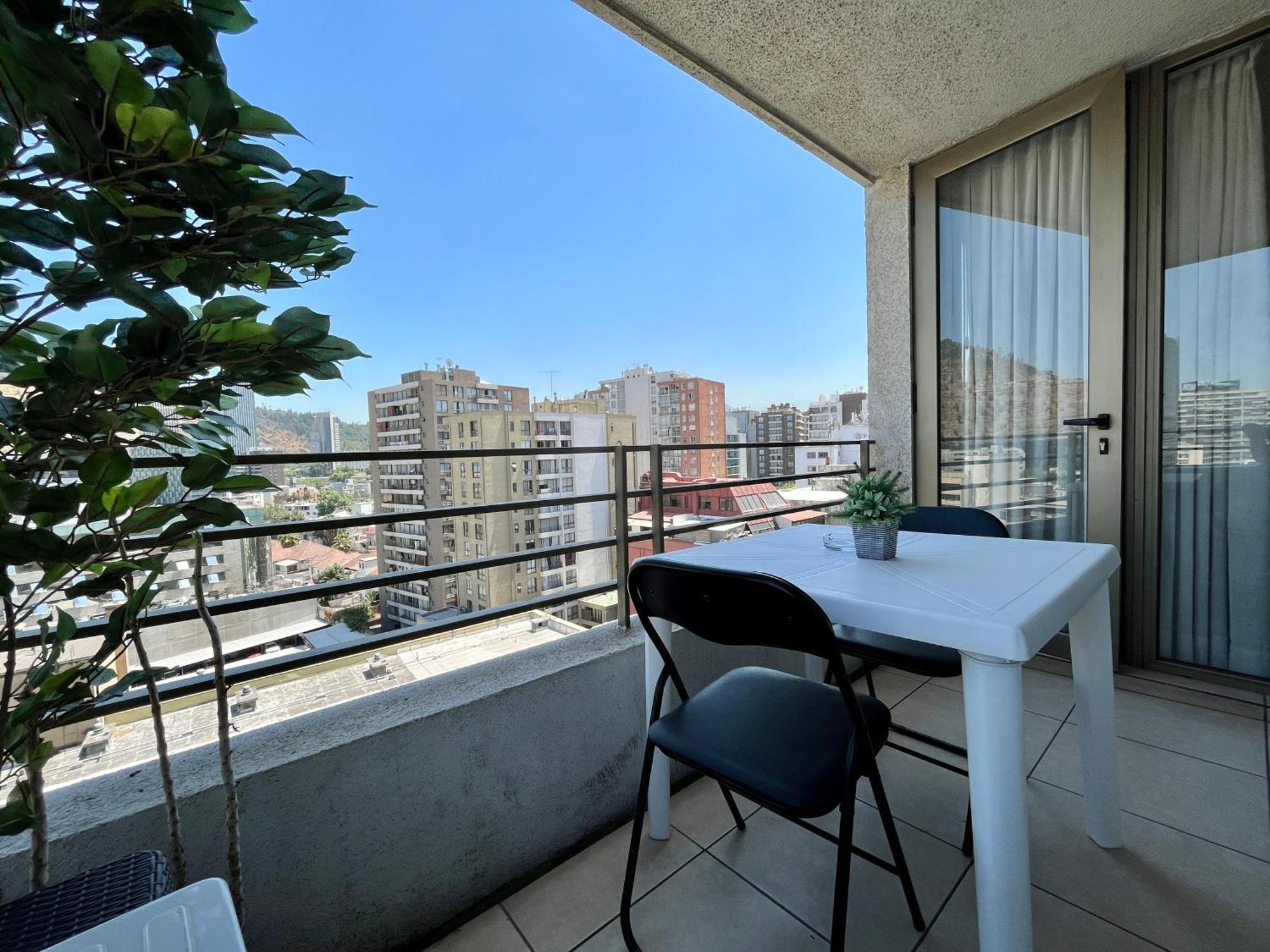 Apartamentos City Centro Manuel Montt Сантьяго Екстер'єр фото