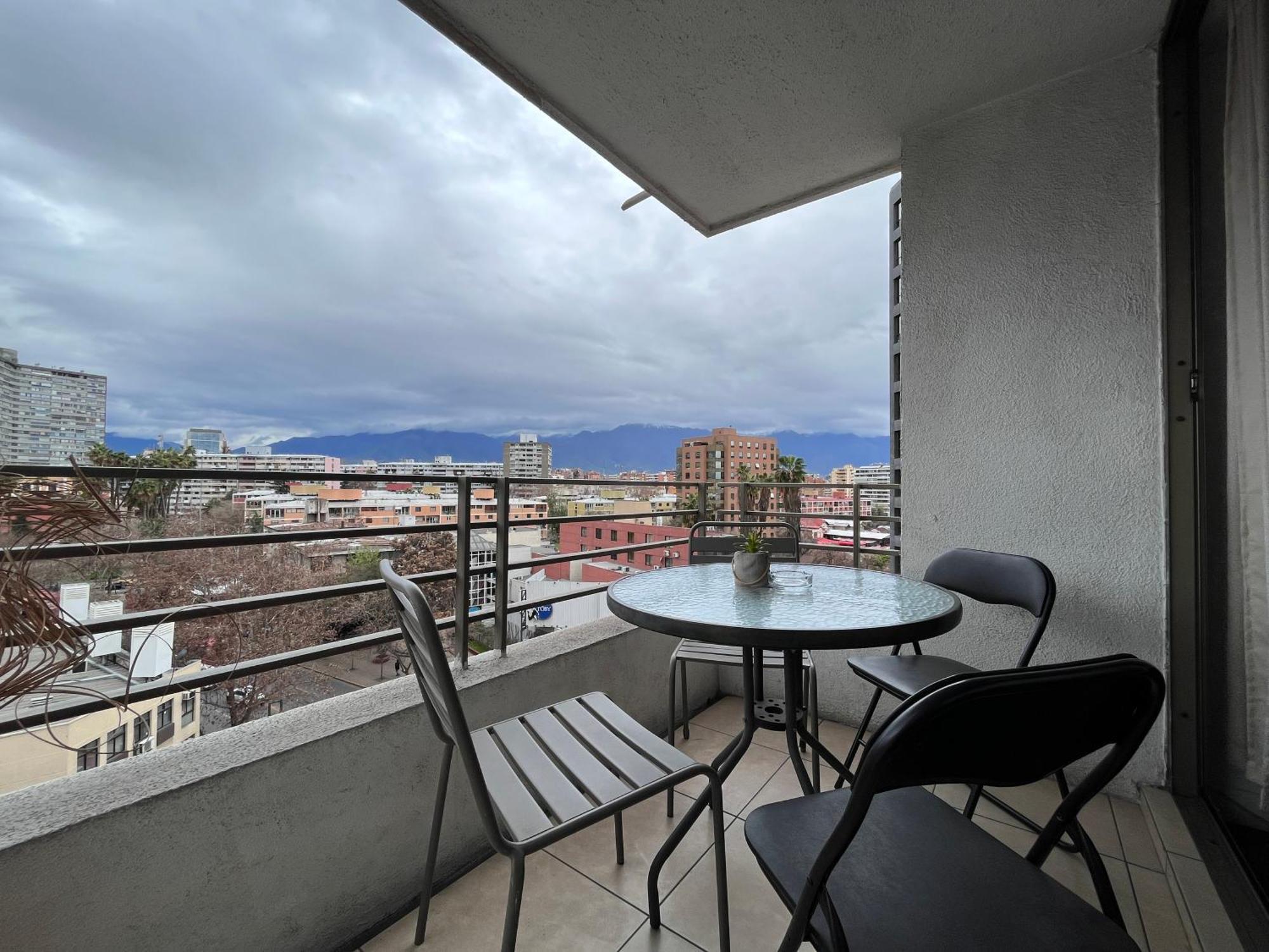 Apartamentos City Centro Manuel Montt Сантьяго Екстер'єр фото